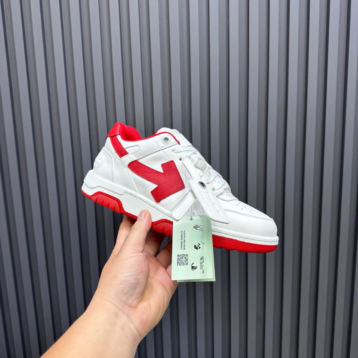 P620 OFF WHITE⚡️Couple model⚡️35-40 women’s model 39-46 men’s model